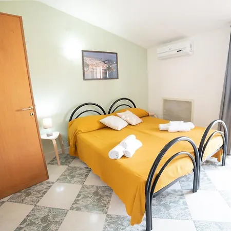 Belvedere 3* إسكيتيلا